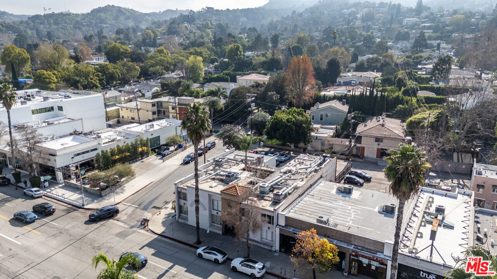 4189 Greenbush Avenue