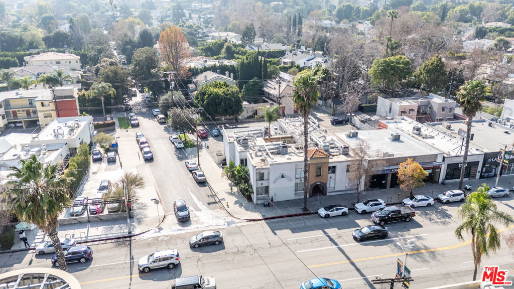 4189 Greenbush Avenue