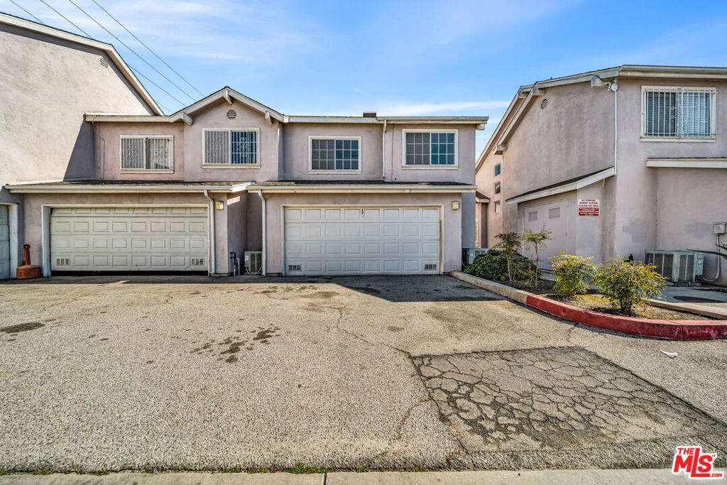 820 W Compton Boulevard 17