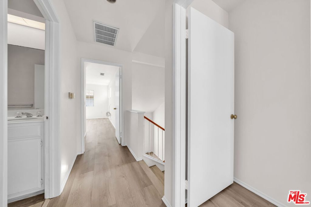 820 W Compton Boulevard 17