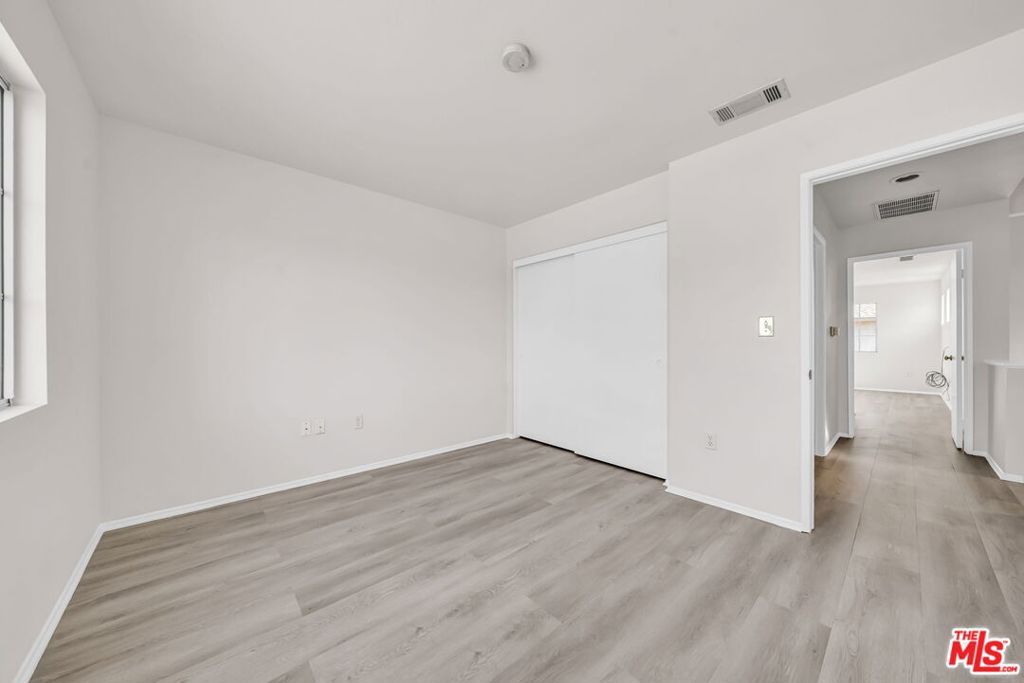 820 W Compton Boulevard 17