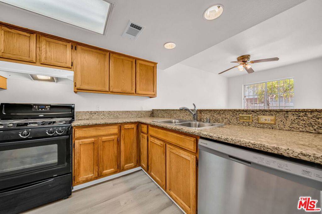 820 W Compton Boulevard 17