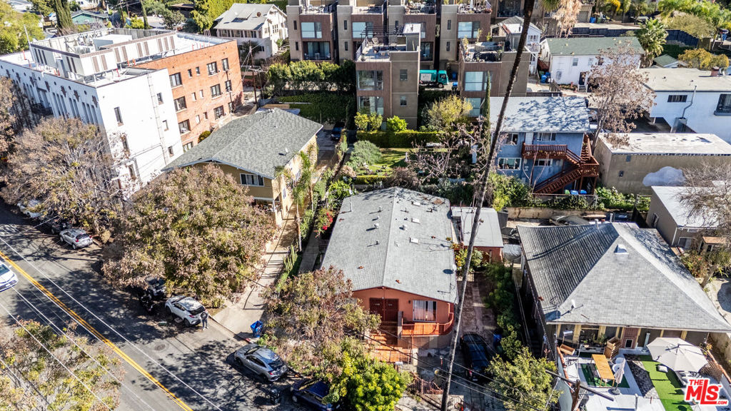 1632 Echo Park Avenue