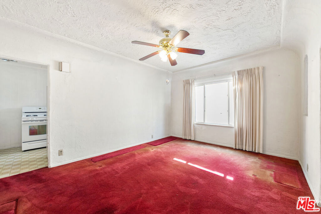 1738 Redcliff Street