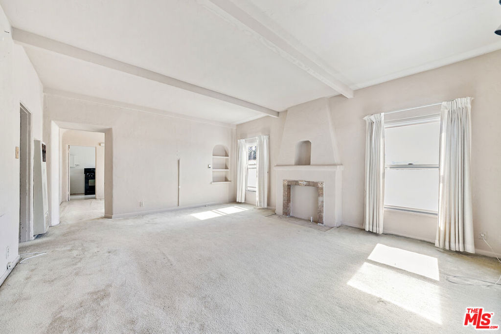 1738 Redcliff Street