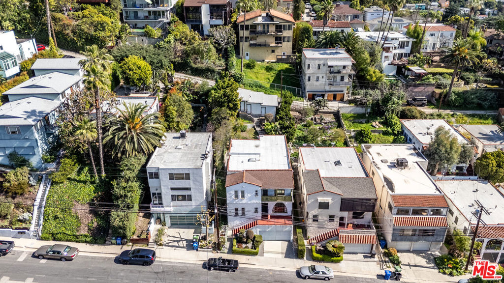 1738 Redcliff Street