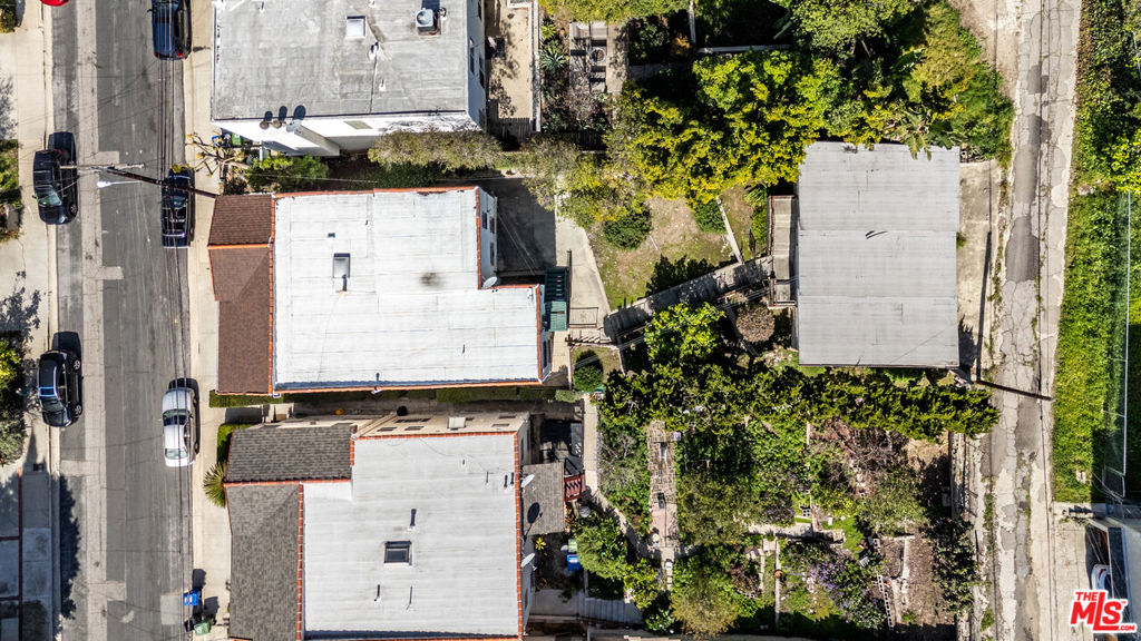 1738 Redcliff Street