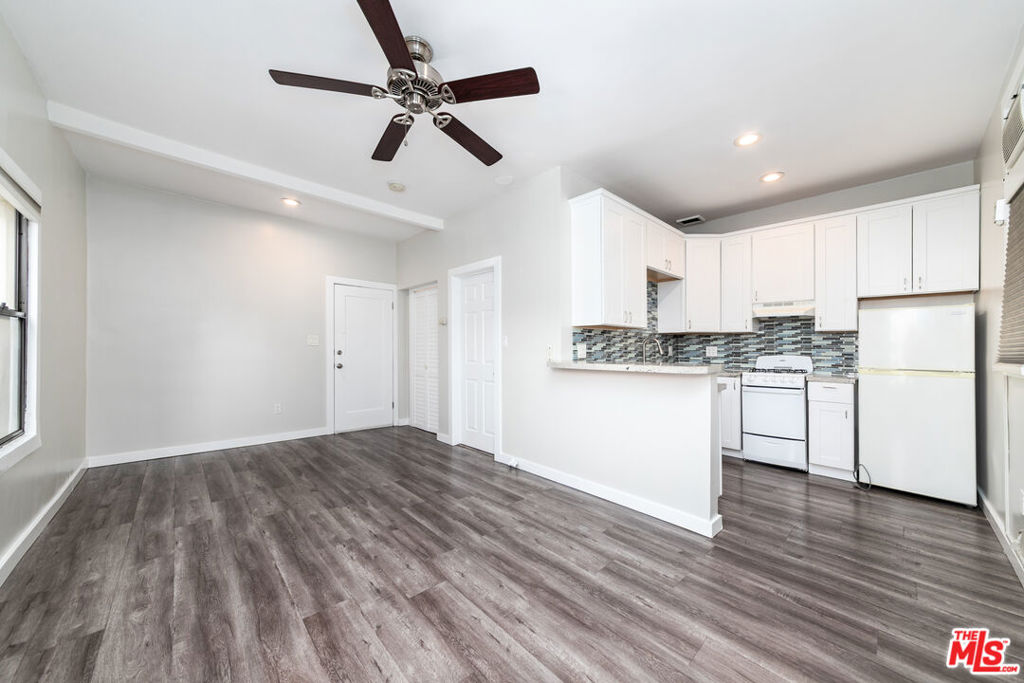 4673 Hollywood Boulevard