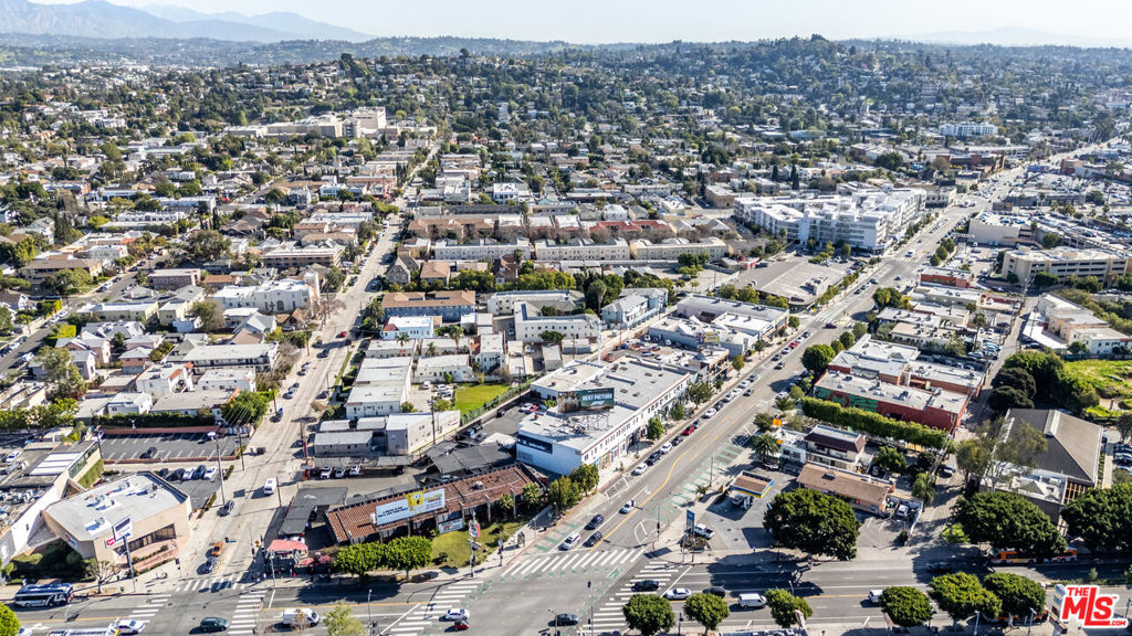 4673 Hollywood Boulevard