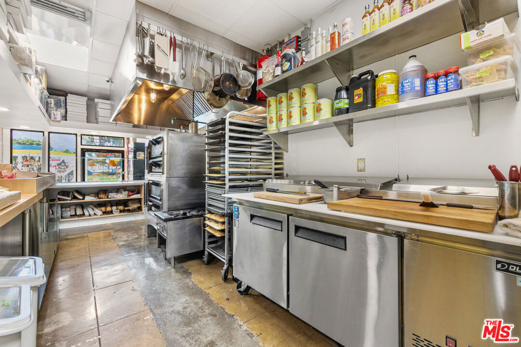 4673 Hollywood Boulevard