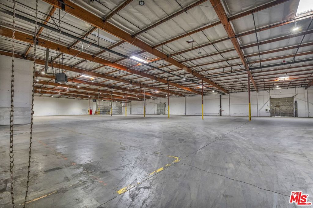 18737 S Reyes Avenue