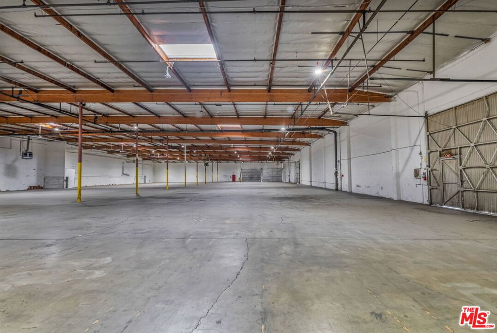 18737 S Reyes Avenue