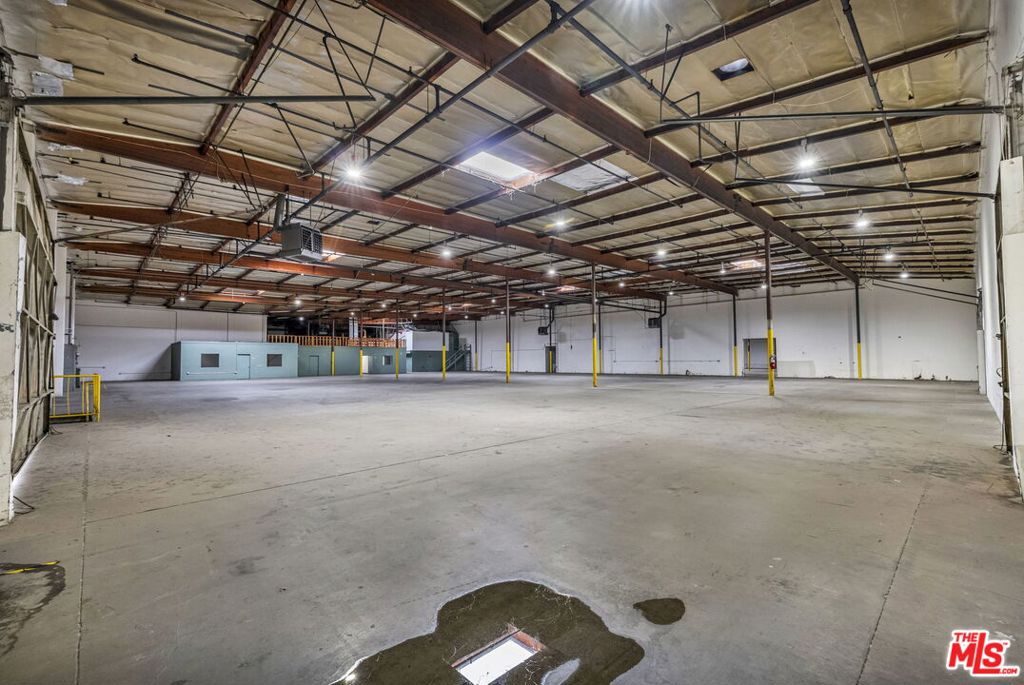 18737 S Reyes Avenue