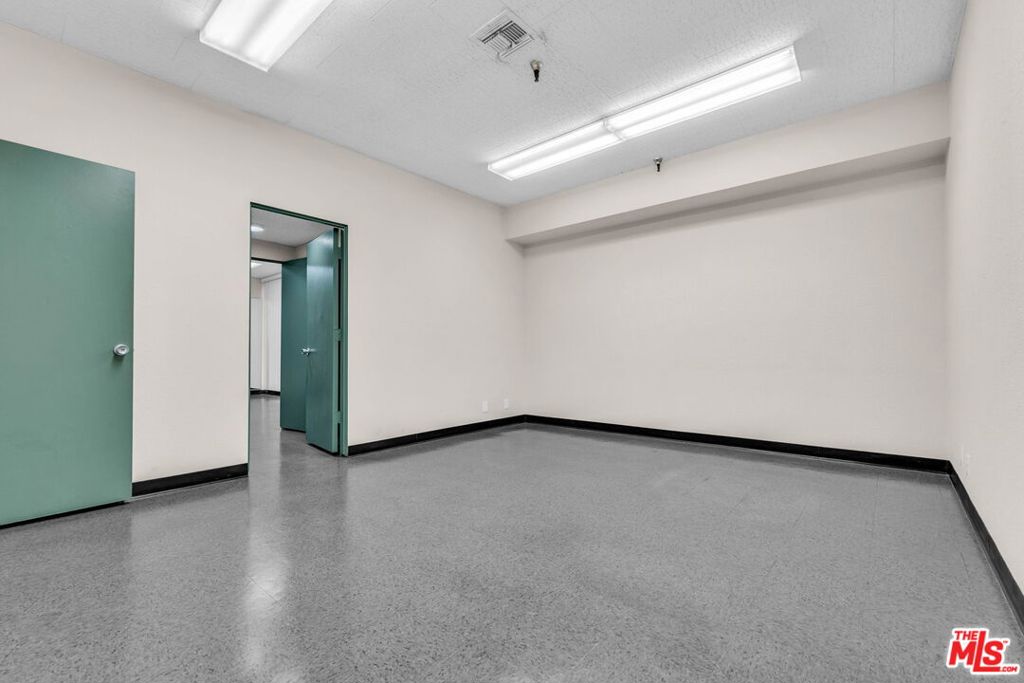 18737 S Reyes Avenue