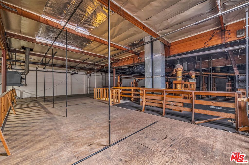 18737 S Reyes Avenue