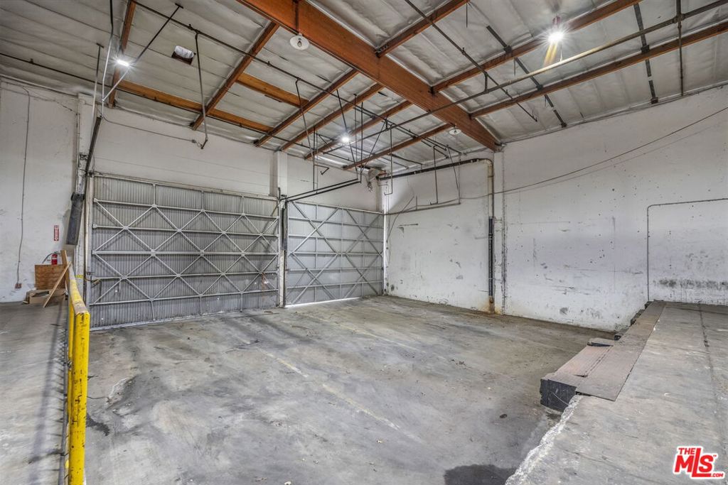 18737 S Reyes Avenue