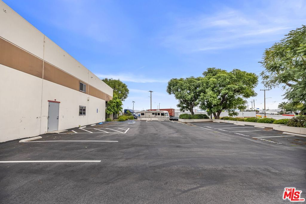 18737 S Reyes Avenue