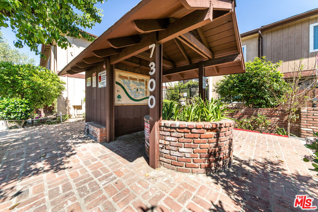 7320 Lennox Avenue L3