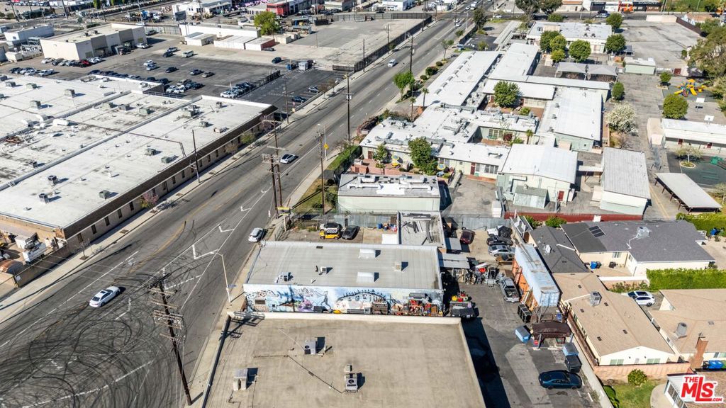 12767 Saticoy Street