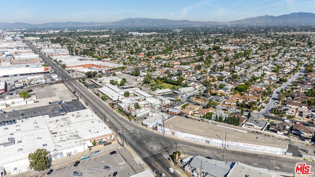 12767 Saticoy Street