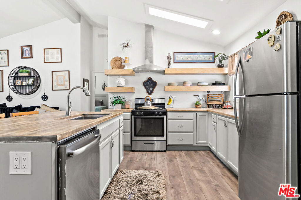 20147 Edgewater Drive 377