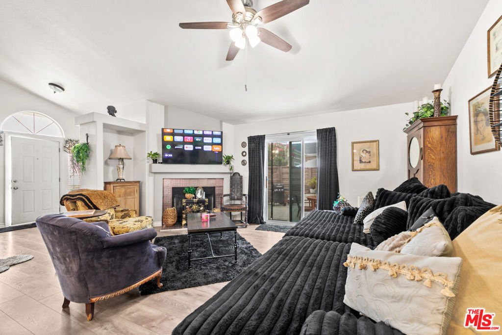 20147 Edgewater Drive 377