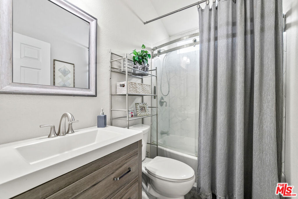 20147 Edgewater Drive 377