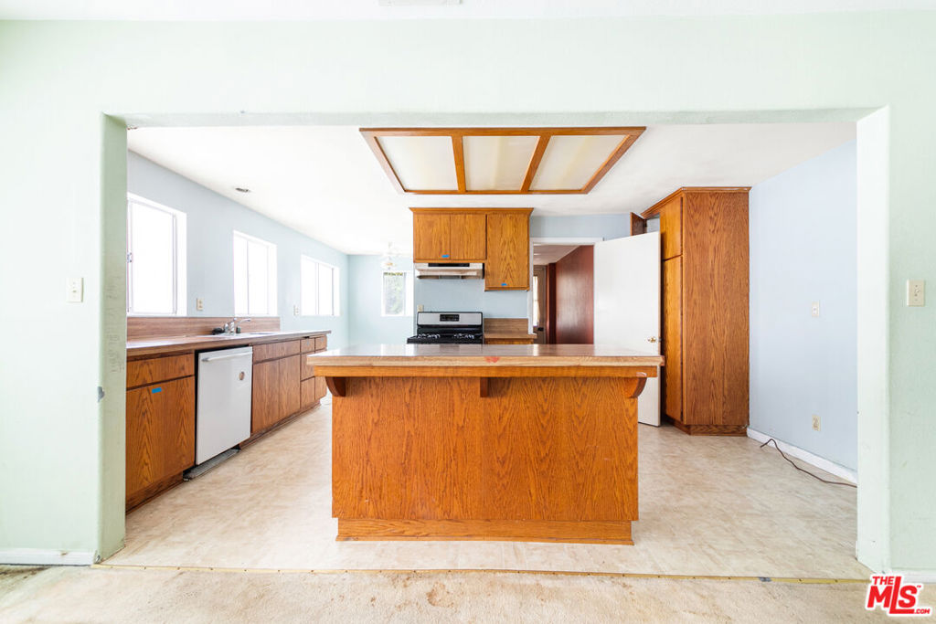 1232 1st Street