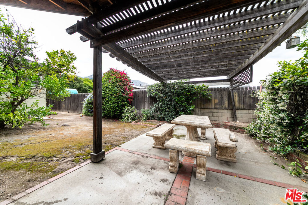 2208 New York Drive