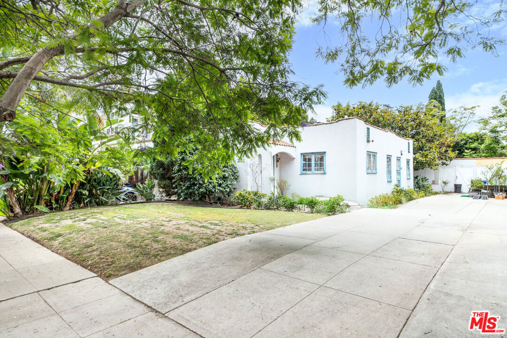 2125 Selby Avenue