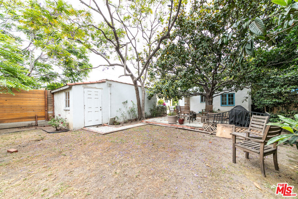 2125 Selby Avenue