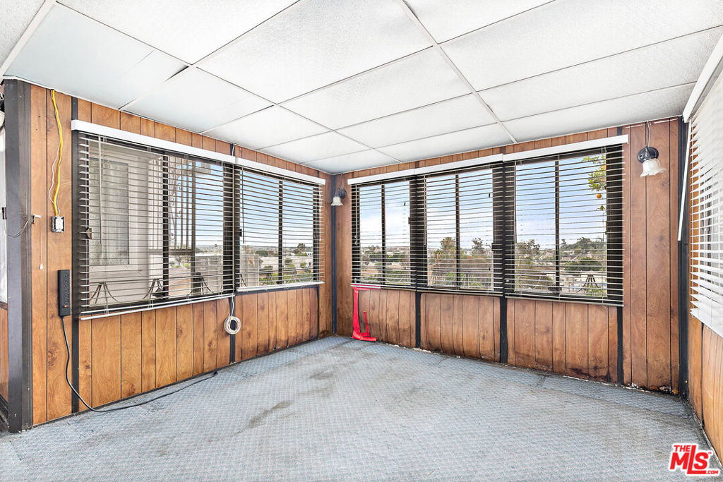 2343 Bullard Avenue