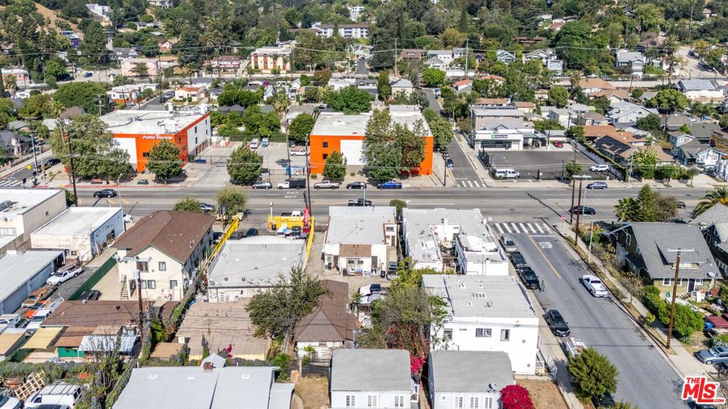 4122 N Figueroa Street