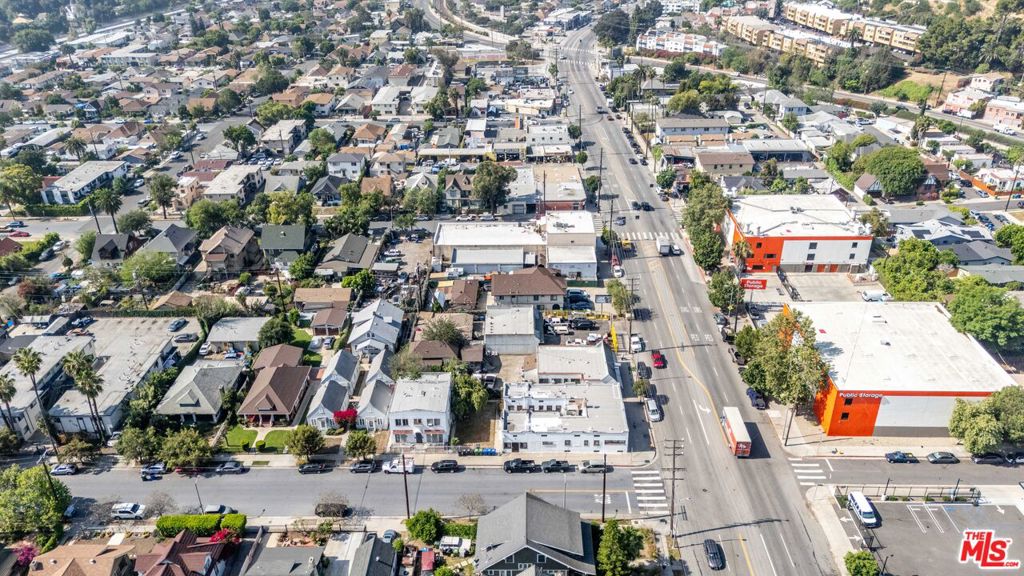 4122 N Figueroa Street
