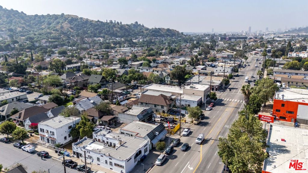 4122 N Figueroa Street