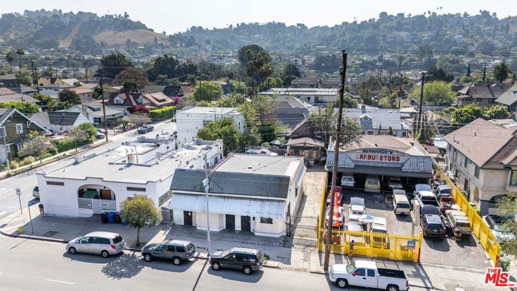4122 N Figueroa Street