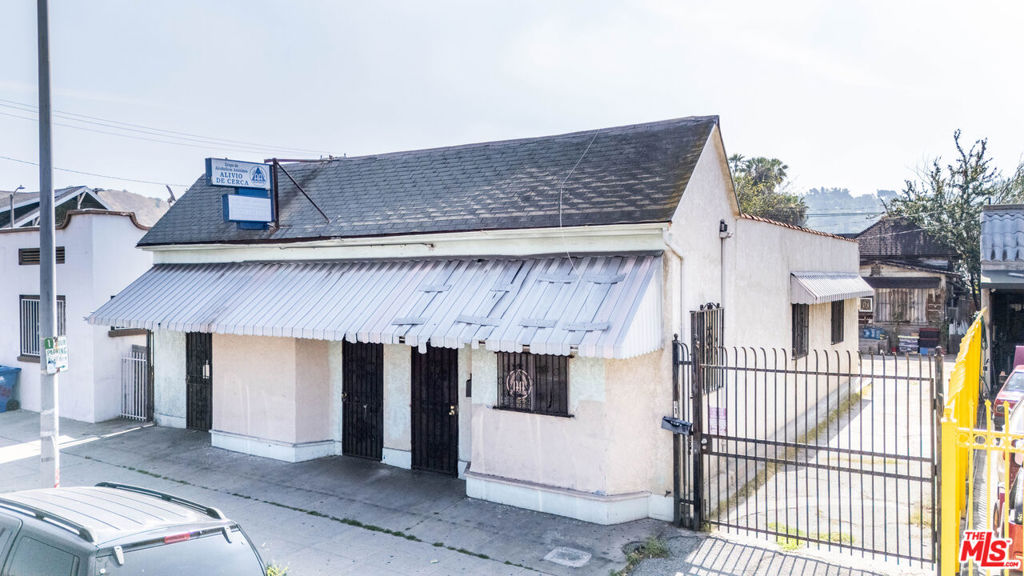 4122 N Figueroa Street