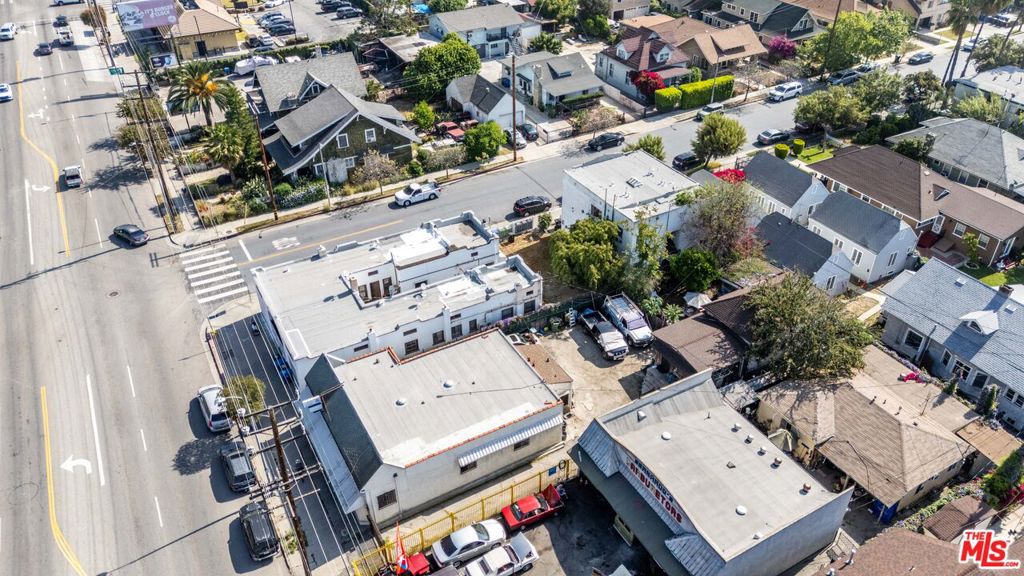 4122 N Figueroa Street