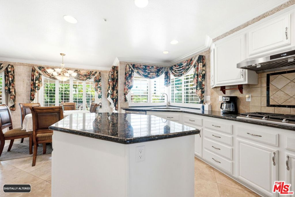 14282 Rideout Court