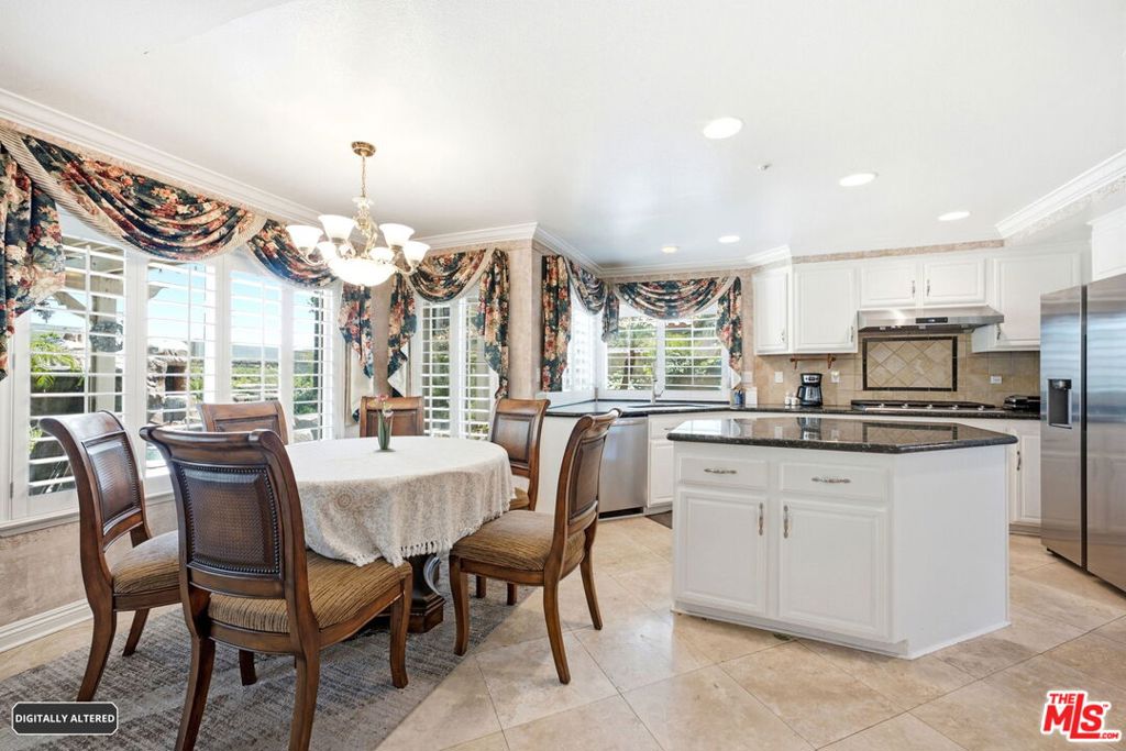 14282 Rideout Court
