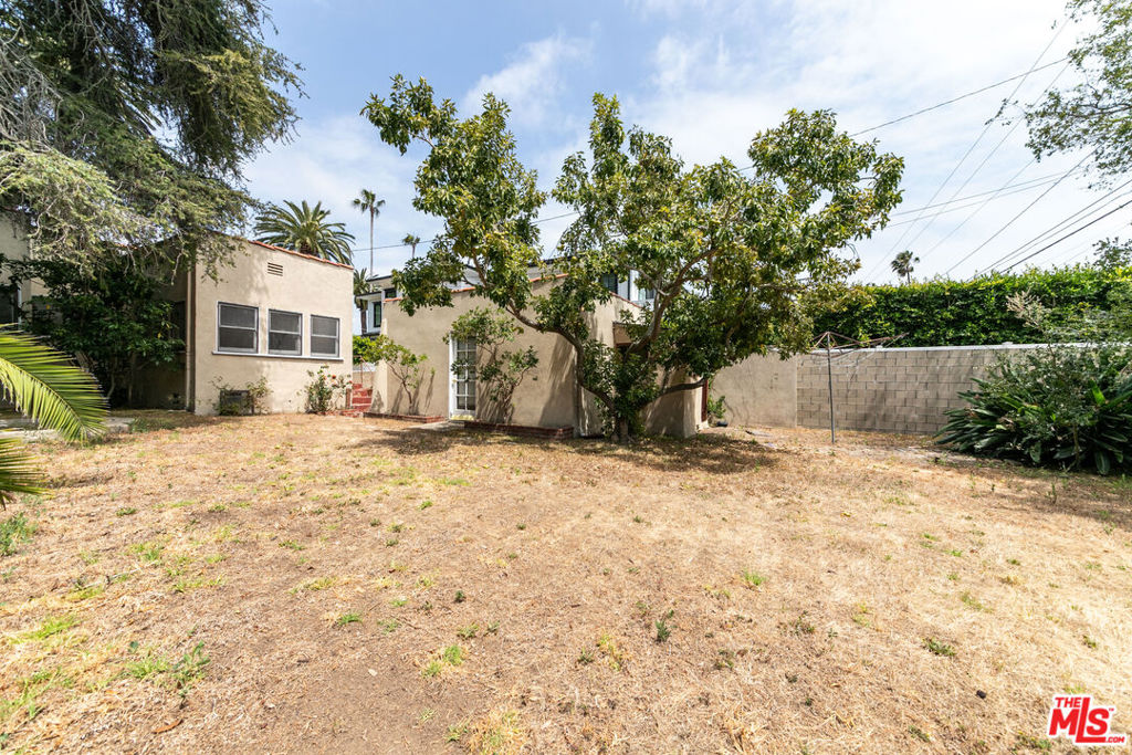422 18th Street