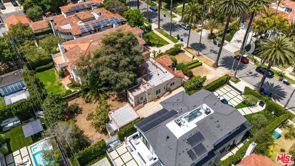 422 18th Street