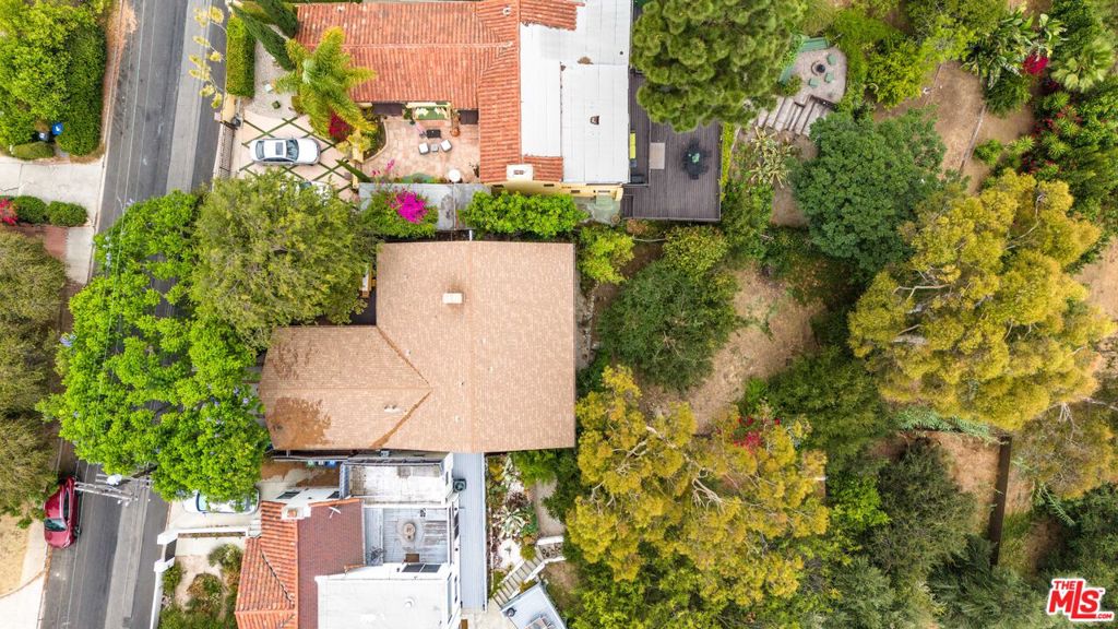 3147 Waverly Drive