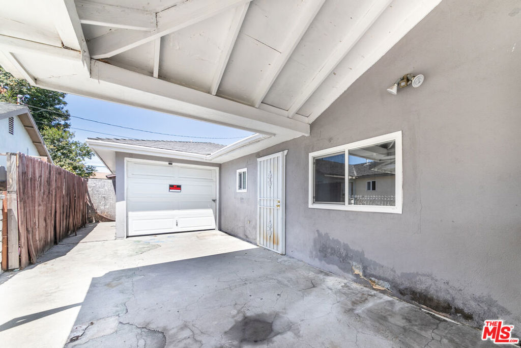 20603 Budlong Avenue