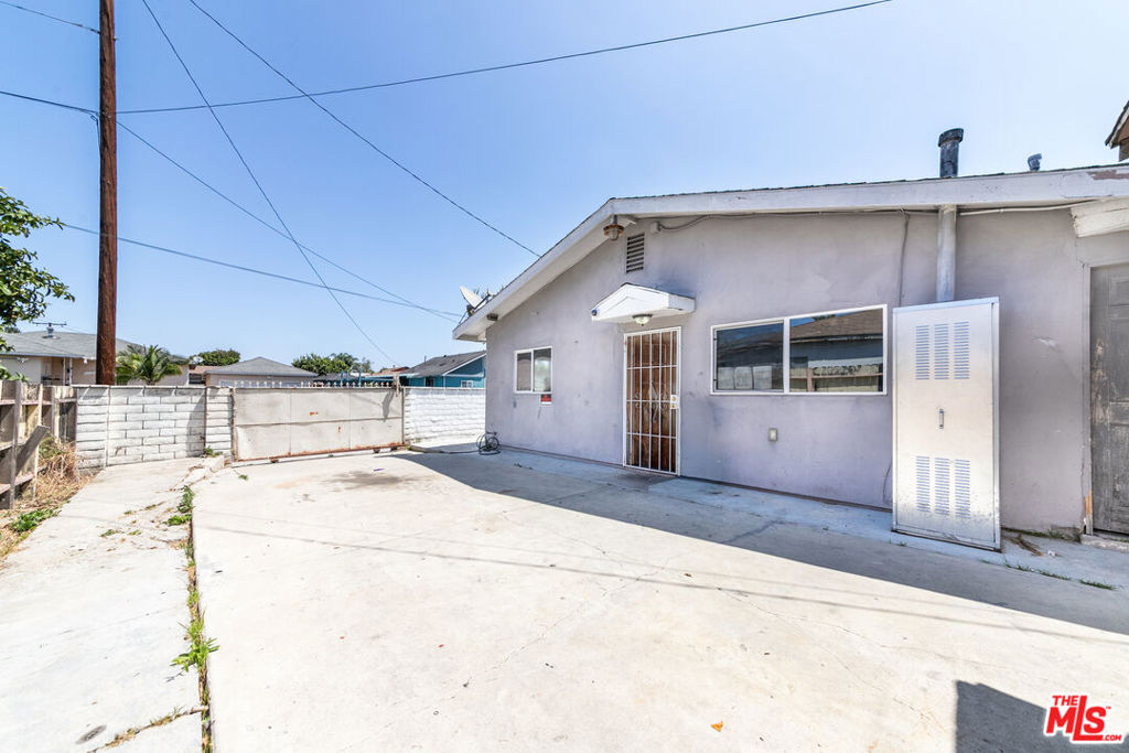 20603 Budlong Avenue