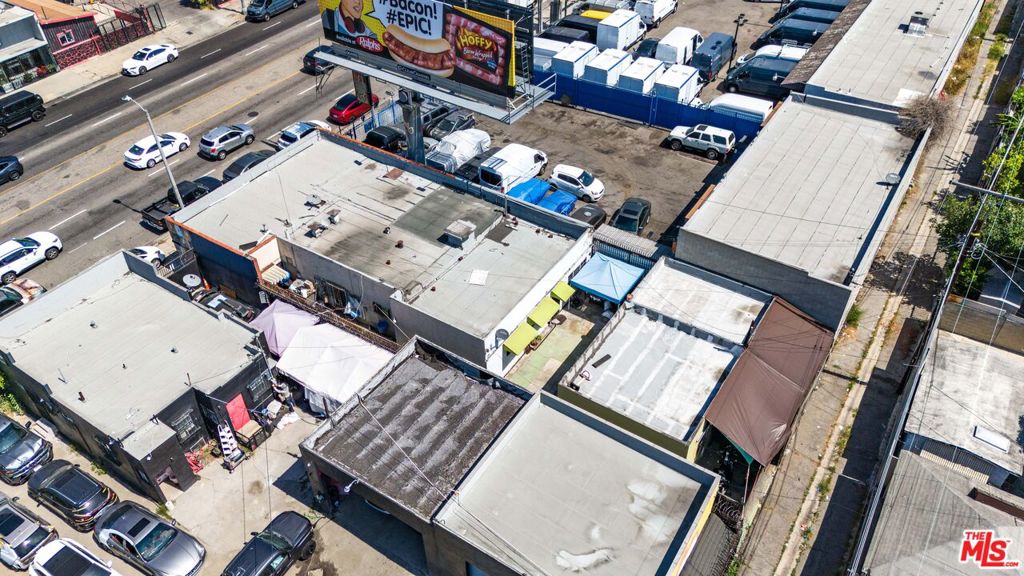 1430 S La Brea Avenue