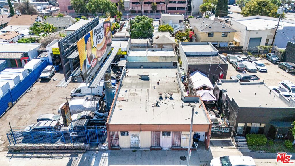 1430 S La Brea Avenue