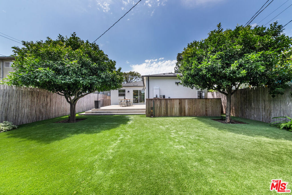 4338 Campbell Drive