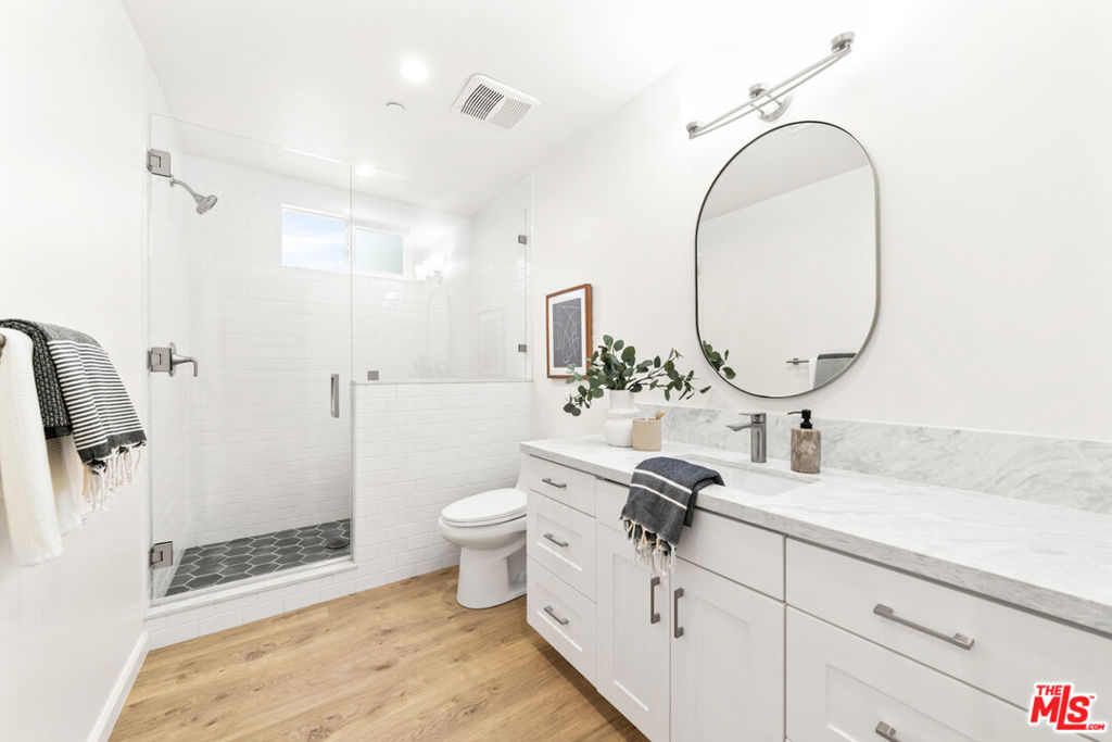 4338 Campbell Drive