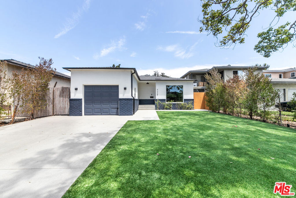 4338 Campbell Drive